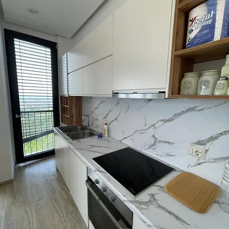 With View In Tirana Apartment Shkoze (Tirana)